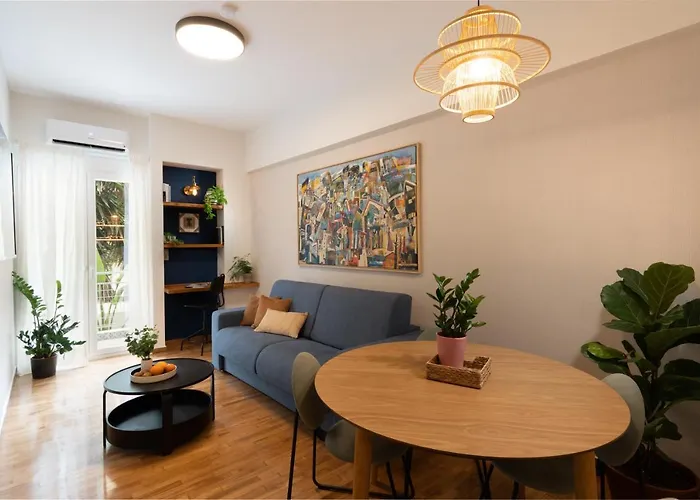 Adela\'S 1 Bedroom & Living Room