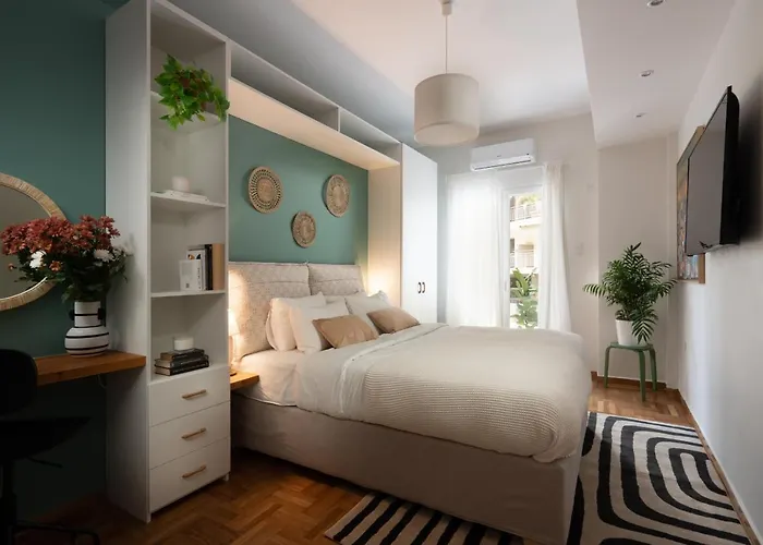 Adela\'S 1 Bedroom & Living Room