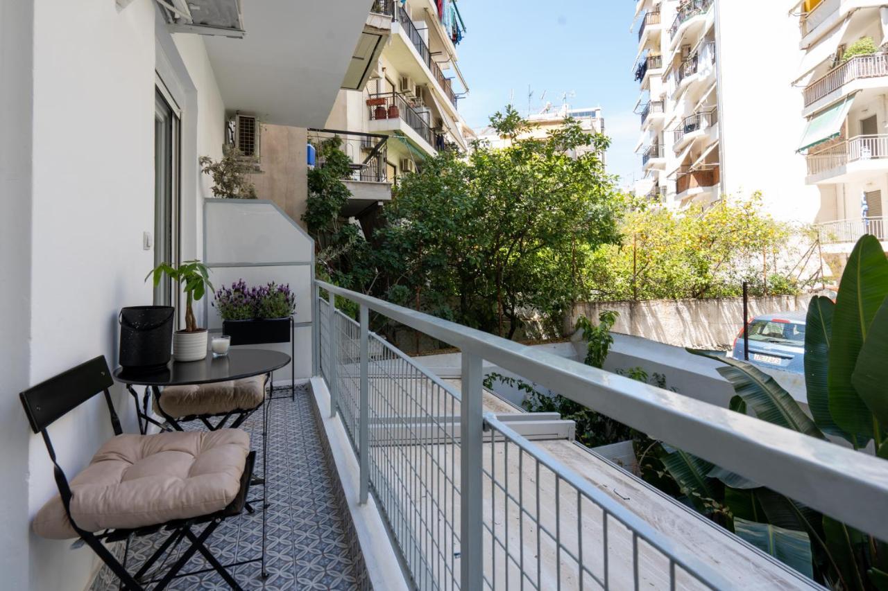 Adela's 1 Bedroom & Living Athene
