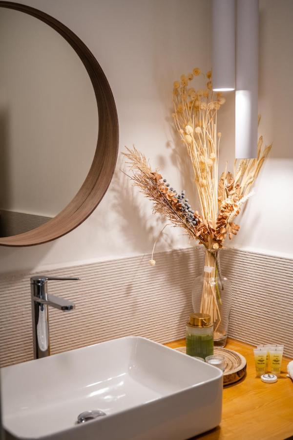 Adela's 1 Bedroom & Living Αθήνα