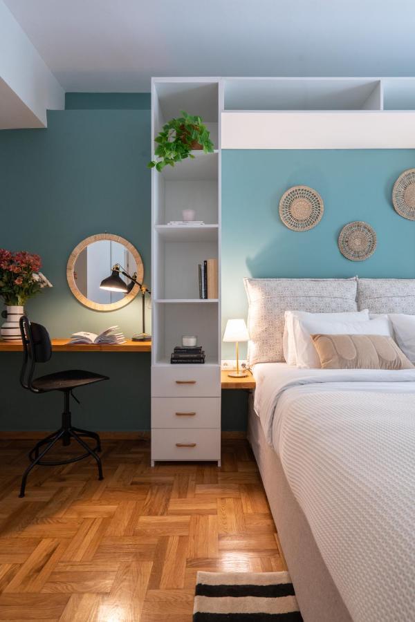 Adela's 1 Bedroom & Living * Athene